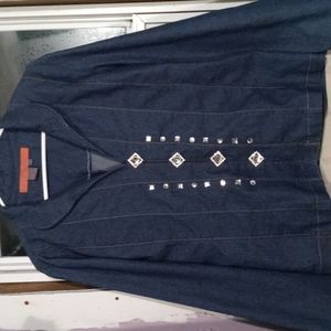 DEVINE DENIM NY SIZE 14 DENIM WITH FAUX DIAMOND ACCENTS TOP